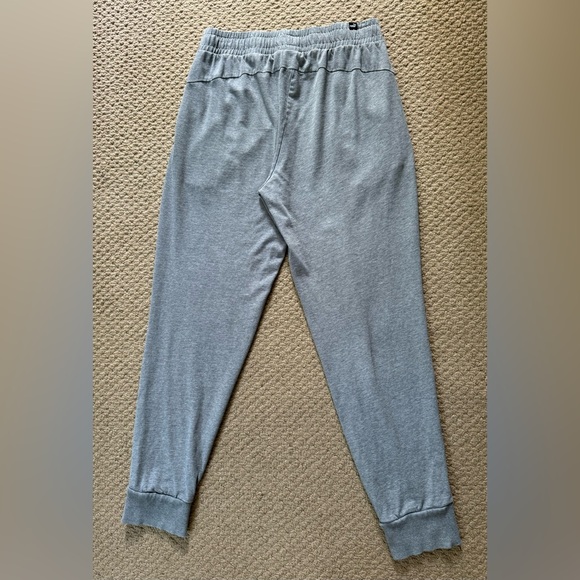Puma Men’s Essential Logo Joggers Grey No Size But With Measurements - Picture 3 of 6